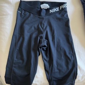 Nike shorts - dry fit XS